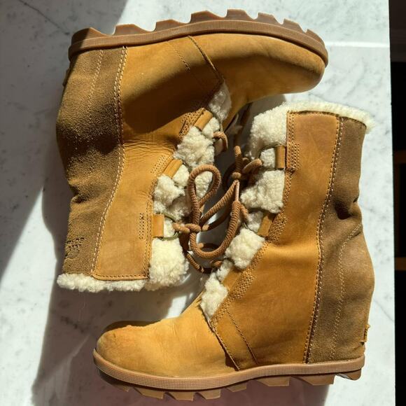 Sorel Joan of Arctic Wedge II Shearling Boots Camel Tan Sz 9 - Picture 6 of 9